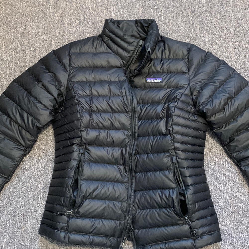 Women’s Small Black Patagonia